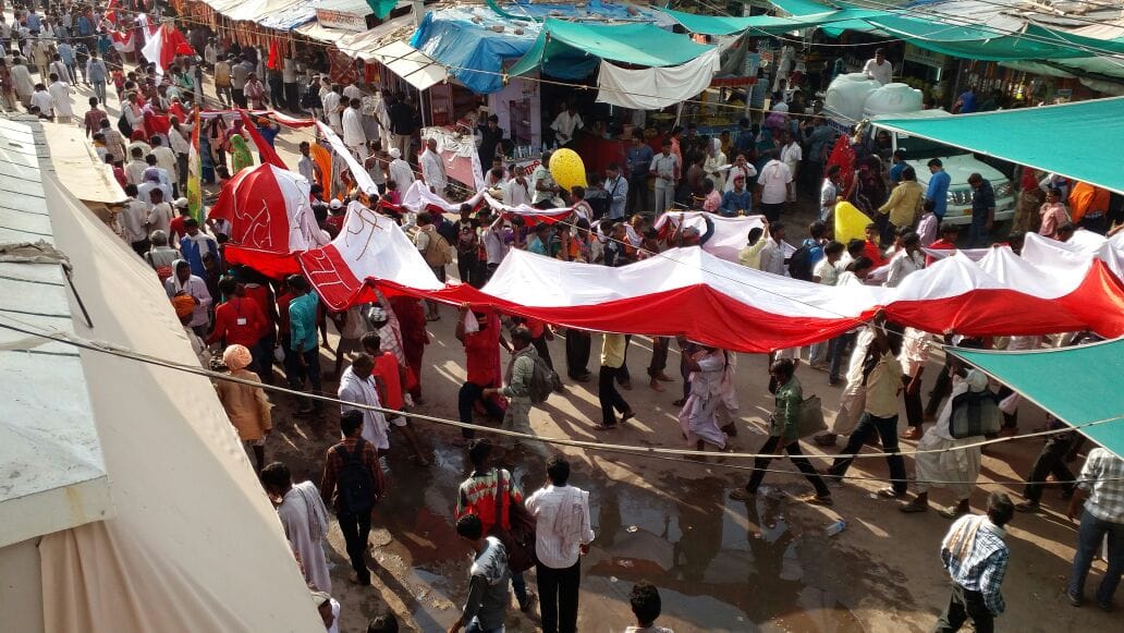 106 feet flag hoisted in Ramdevra