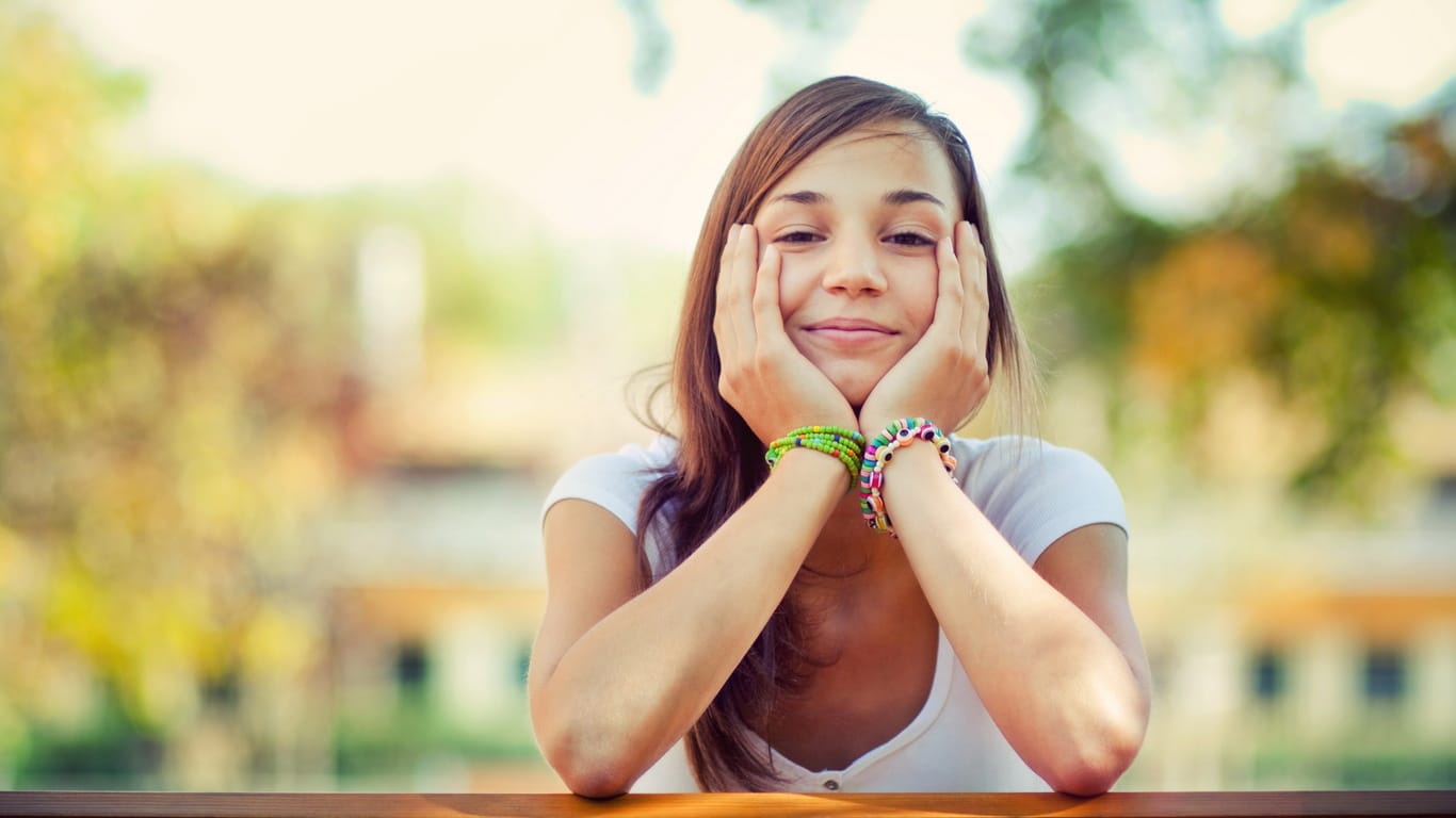 girls Need To Start Doing These Things For Yourself When You Turn 25