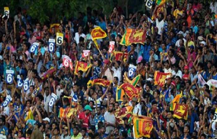 odi defeat: dejected sri lankan fans circled team bus at dambulla
