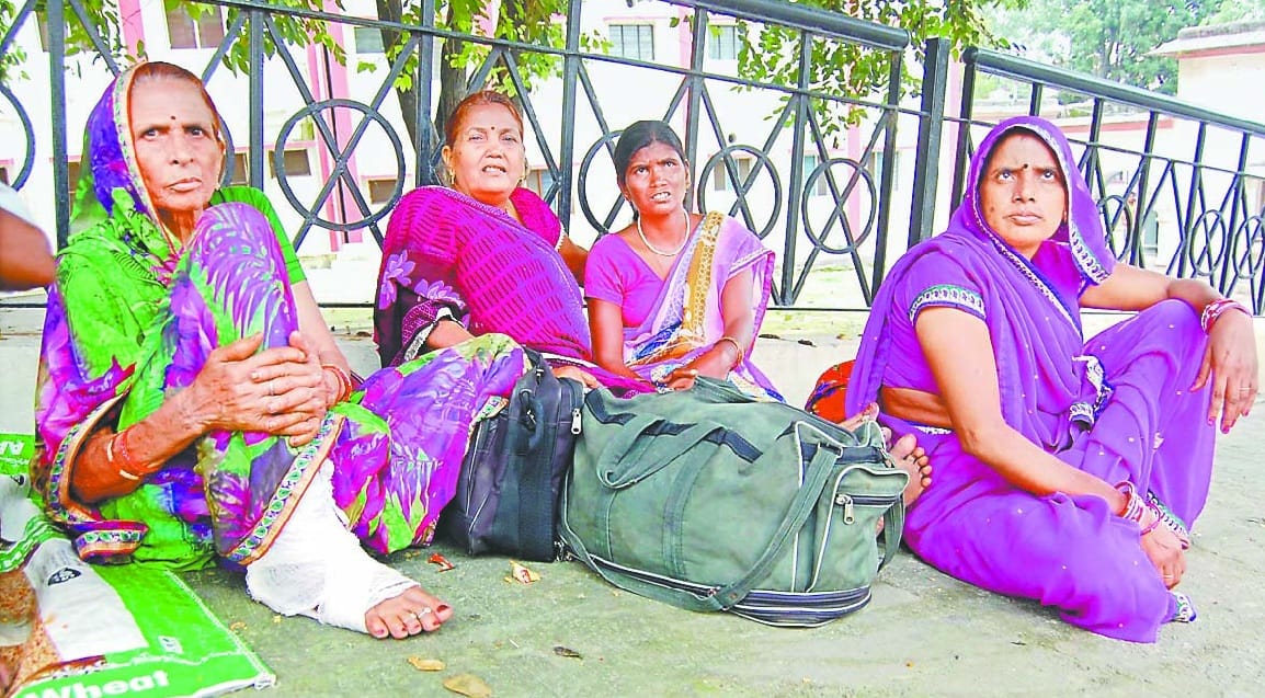 travelers told truth about train accident in muzaffarnagar