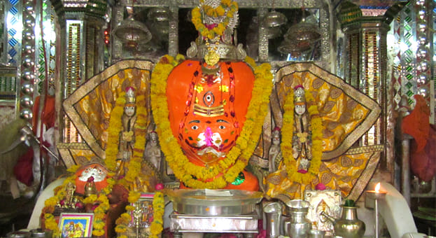 famous trinetra ganesh mandir ranthambore fort rajasthan