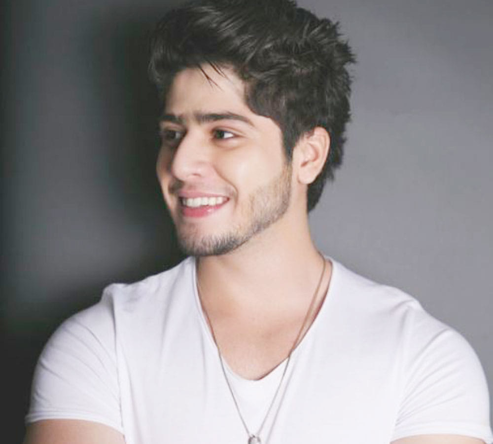 Shah Rukh-Kajol cute son from Kabhi Khushi Kabhie Gham is now a HOTTIE