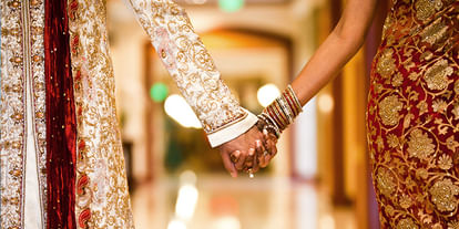 Wife who went with husband for Karva Chauth shopping absconds with sister-in-law