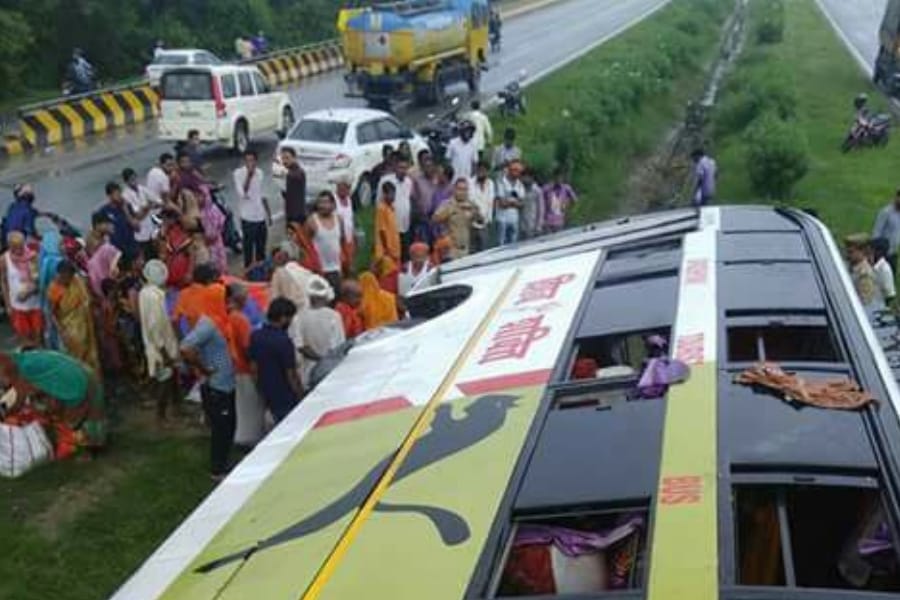 a bus accident in barabanki.