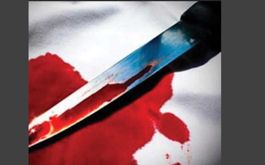   delhi young man stabbed to death, people busy making video