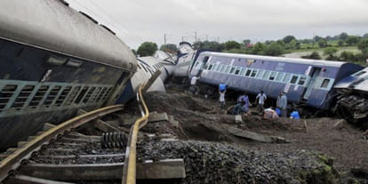 in last five year more than 53 percent rail accident because of derailment