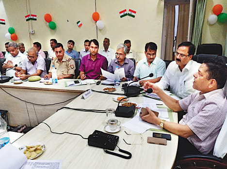 District Magistrate meeting of Lei Brothers and Businessmen
