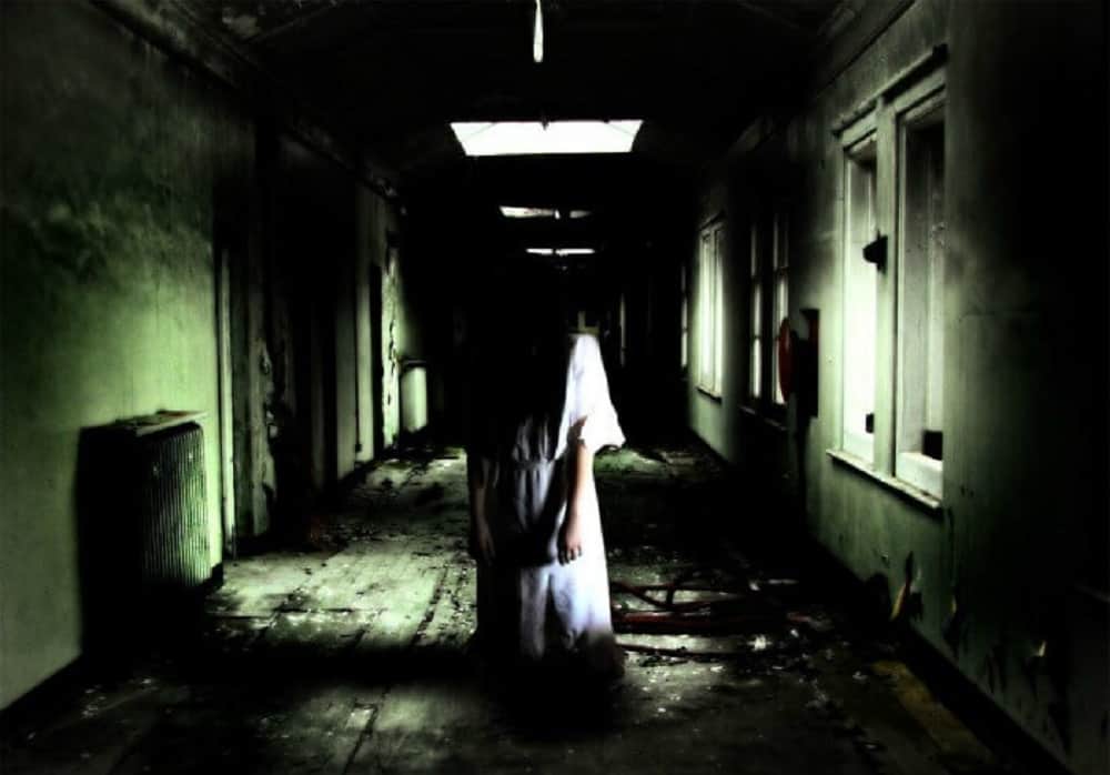 horror stories a 2 years old american boy can see and talk dead peoples