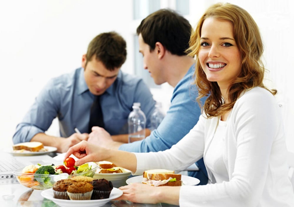 how to lose weight by eating healthy food during office hour