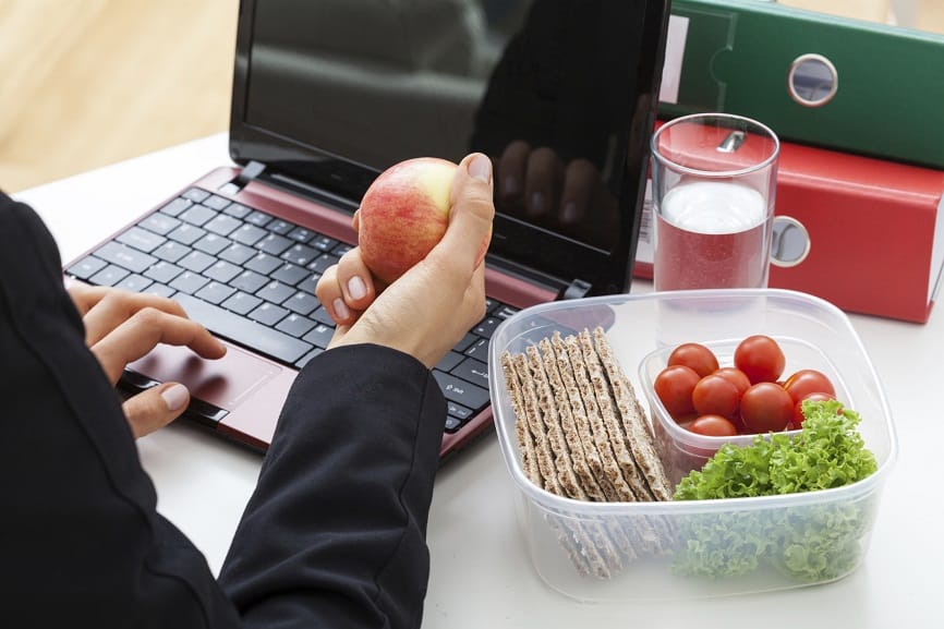 how to lose weight by eating healthy food during office hour