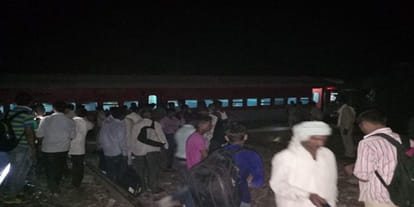 The Reason behind kaifiyat express derailed in auraiya 