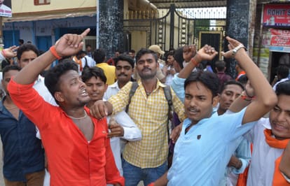 student eat poison after not get admission in college