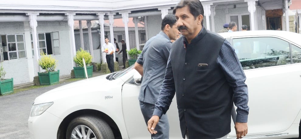 congress mla mukesh agnihotri Targets PM Narendra Modi over Petrol Prices