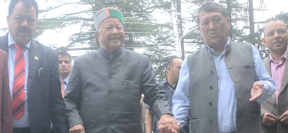 cm virbhadra singh says bjp mla behaves like goons in assembly house
