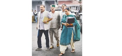 cm virbhadra singh says bjp mla behaves like goons in assembly house