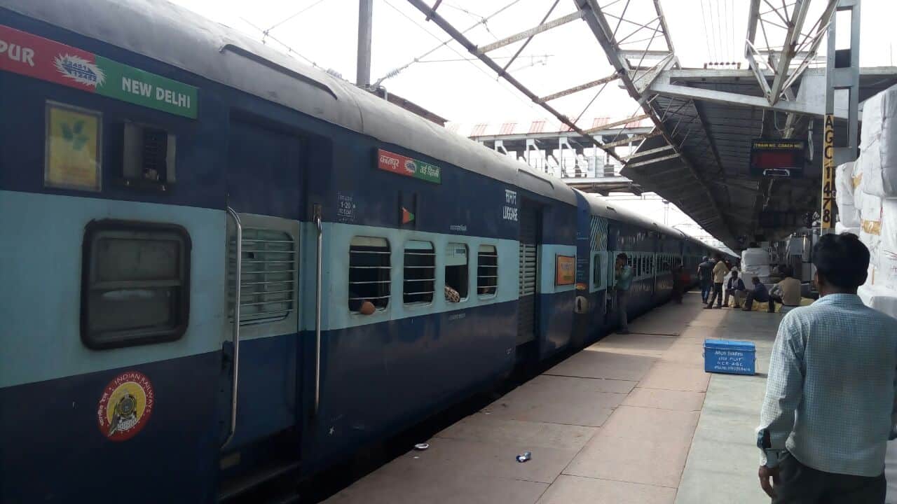 passengers told about rail accident in auraiya after reaching tundla