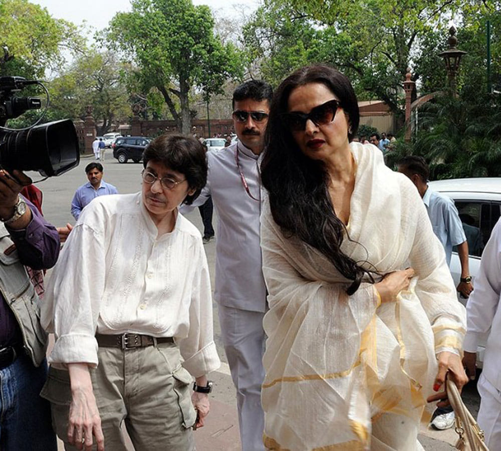 untold story of bollywood actress rekha and her secretary farzana