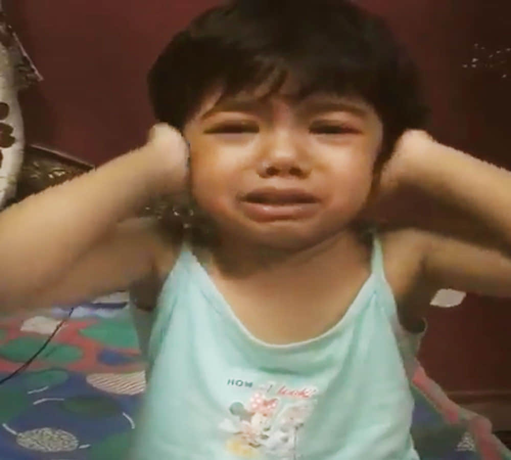 Toshi And Shaarib Sabri Shared Video Defending Their Sister In Virat Kohli Crying Girl Viral Video