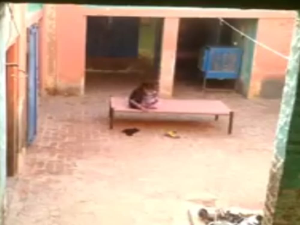 women choti cutting incident captured in cctv camera