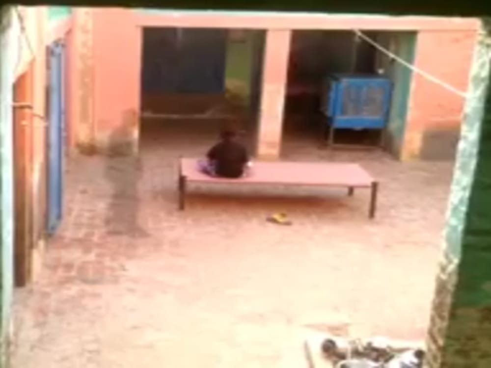 women choti cutting incident captured in cctv camera