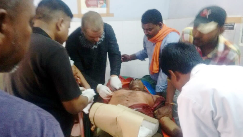 Encounter in jungle police sub inspector martyred