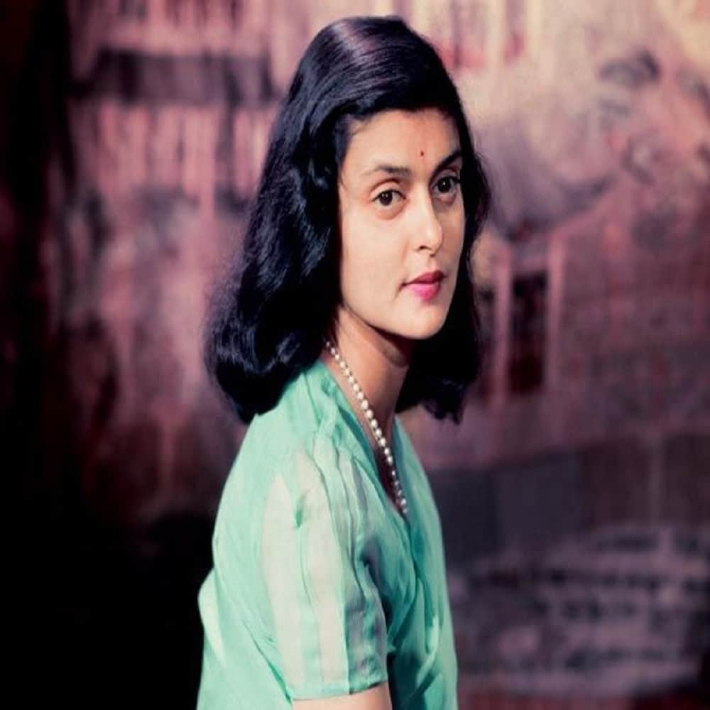 birthday special gayatri devi life facts