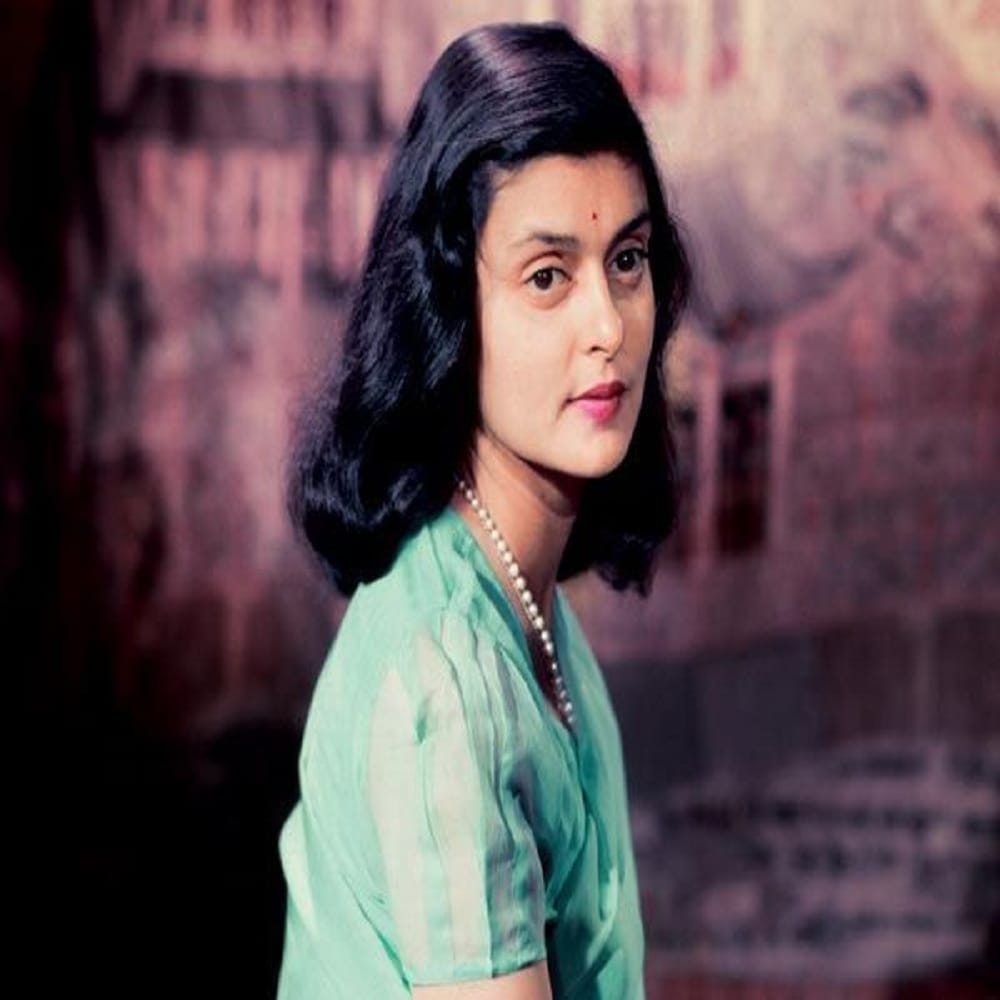 birthday special gayatri devi life facts
