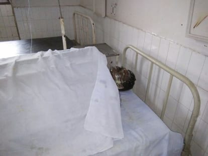 Fire to sleeping family, Three died, four badly scorched