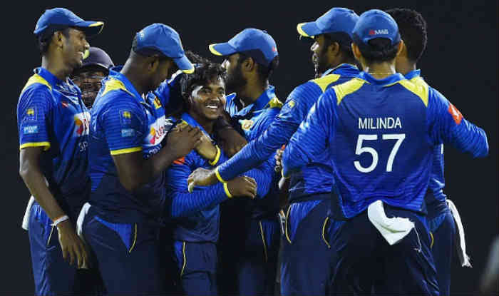akila dhananjaya is a son of car panter who rocked team india in second odi 