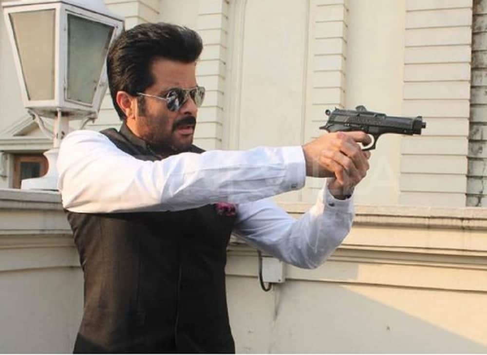 Anil Kapoor celebrate his birthday with Salman Khan on the sets of Race 3