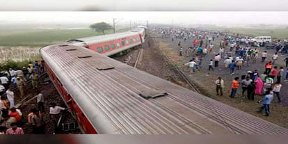 Victims show across hundred in kaifiyat express accident compensation given only just 48 