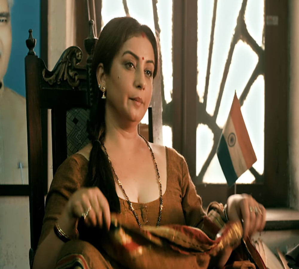 Nawazuddin Siddiqui Starrer Babumoshai Bandookbaaz Movie Review