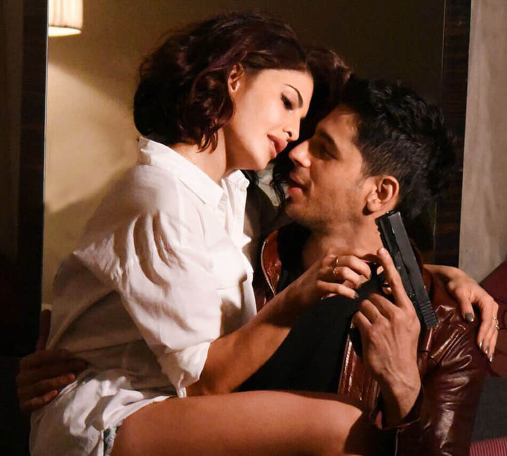 Sidharth Malhotra Jacqueline Fernandez SUniel Shetty Starrer A Gentleman Mega Review