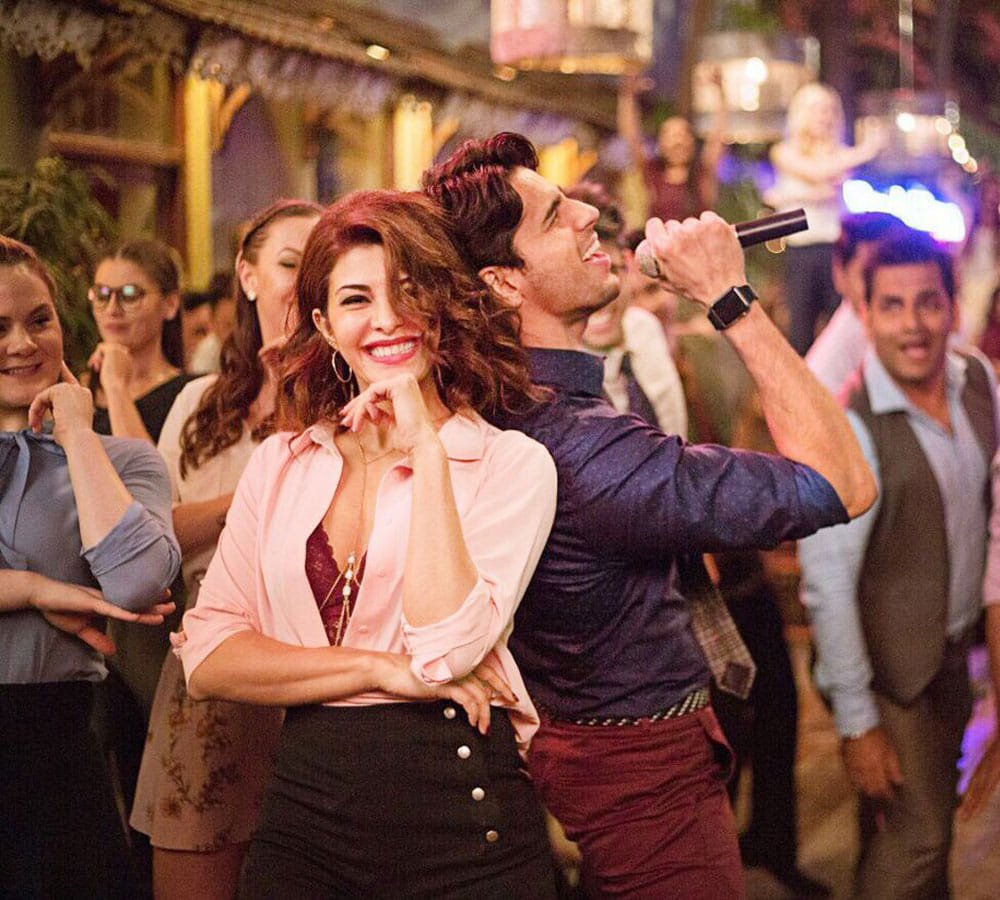 Sidharth Malhotra Jacqueline Fernandez SUniel Shetty Starrer A Gentleman Mega Review