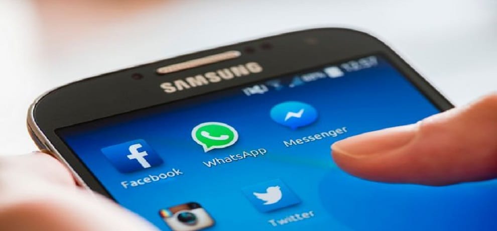 Facebook messages delete option feature coming soon