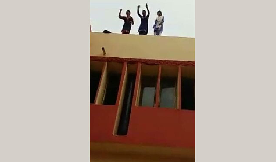 three girl students of mmh college ghaziabad tries to jump off college terrace