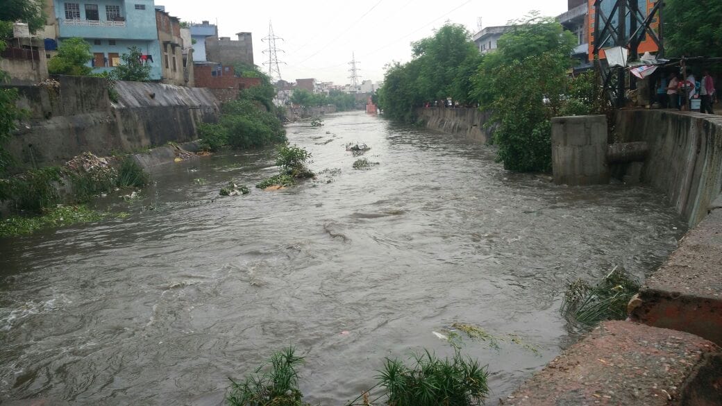 Car stuck in water, youth missing