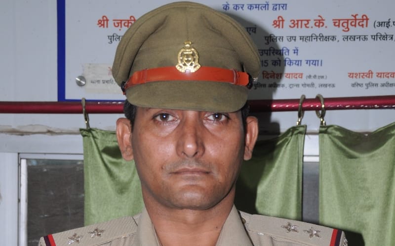 police saved life of girl in lucknow