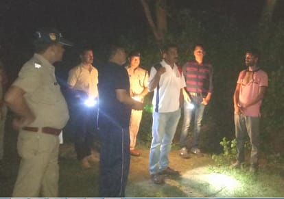 miscreant abscond after loot by truck drivers in haridwar 