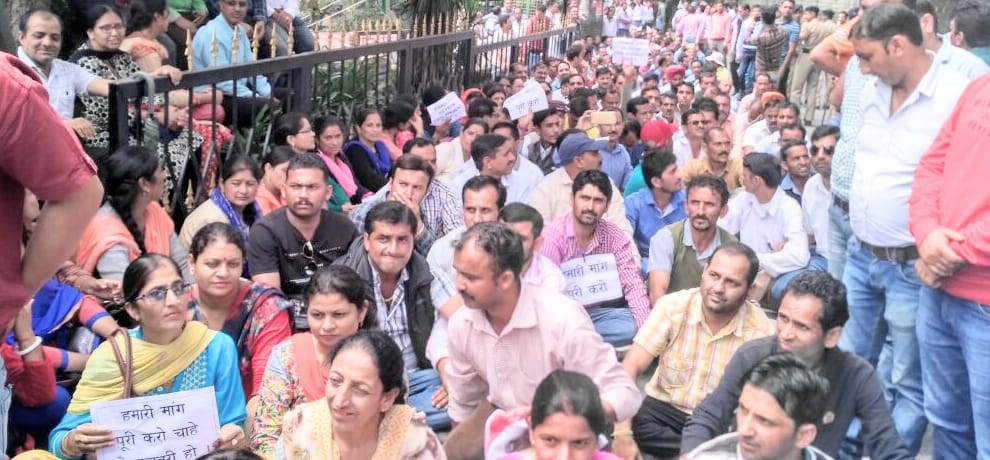 himachal govt will adopt new procedure for pta teacher regularisation