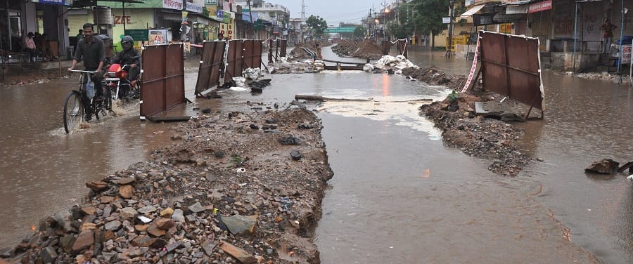 Heavy rain in Jaipur today morning