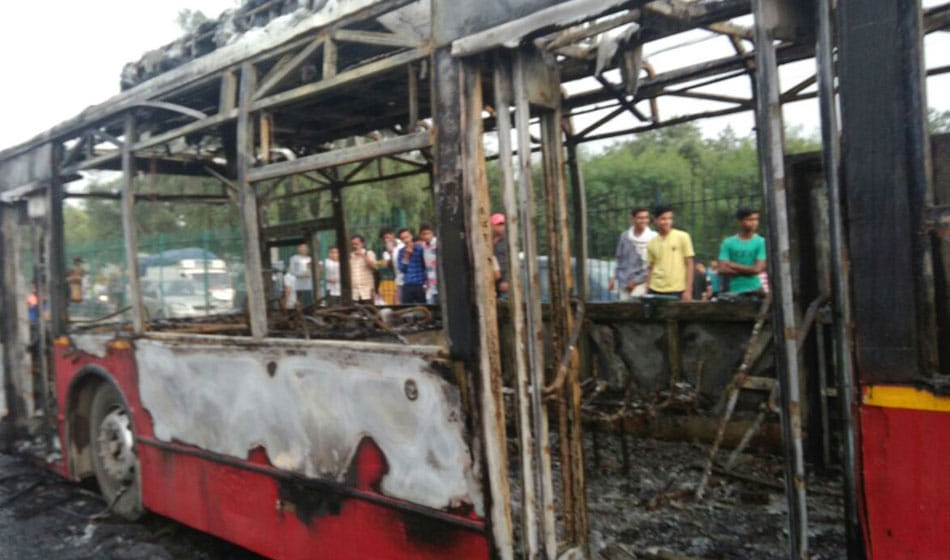 Violence reported in Delhi-NCR, buses and train coaches set ablaze by ram rahim followers