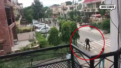 POLICE SHOT DEAD RAM RAHIM FOLLOWER IN CHANDIGARH 