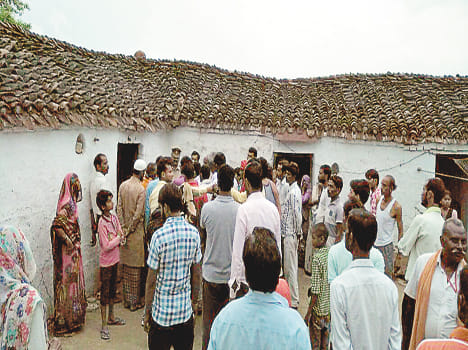 Mother thrown two children into the well and gave birth to herself