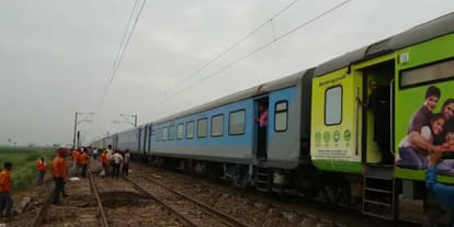 Victims show across hundred in kaifiyat express accident compensation given only just 48 