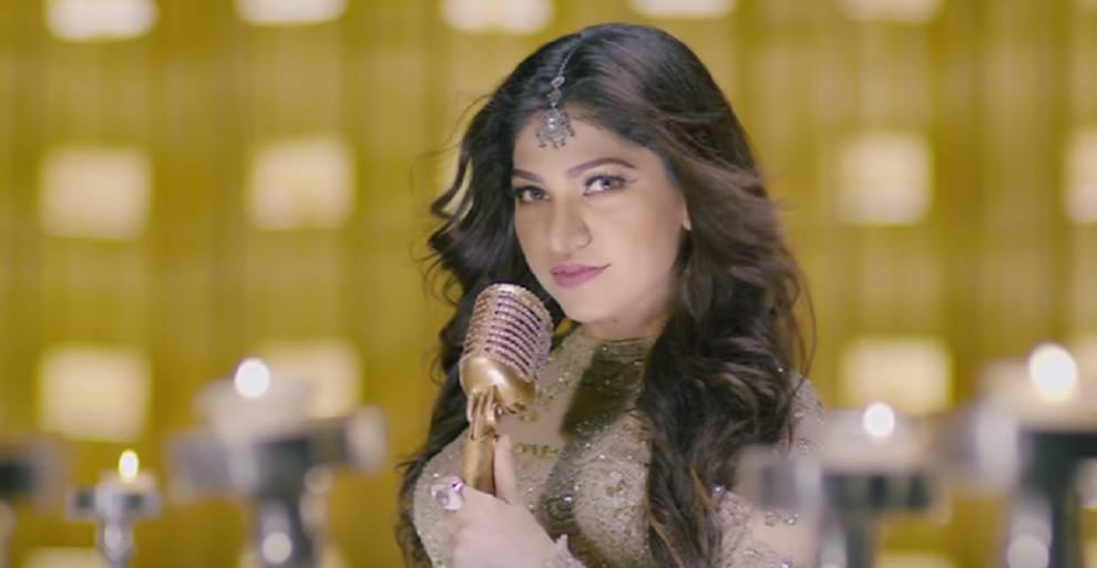 Tulsi Kumar : Mere Rashke Qamar- Female Version from Baadshaho, Ajay Devgn, Ileana D Cruz