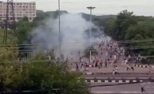 Violence breaks out in Panchkula