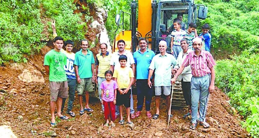 Road widening work stopped