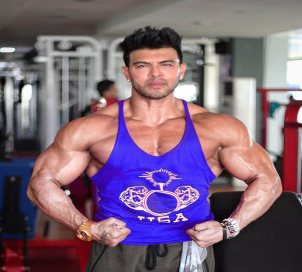 Style Actor Sahil Khan Trolled For Posting A Picture On Ganesh Chaturthi Slams A Fan