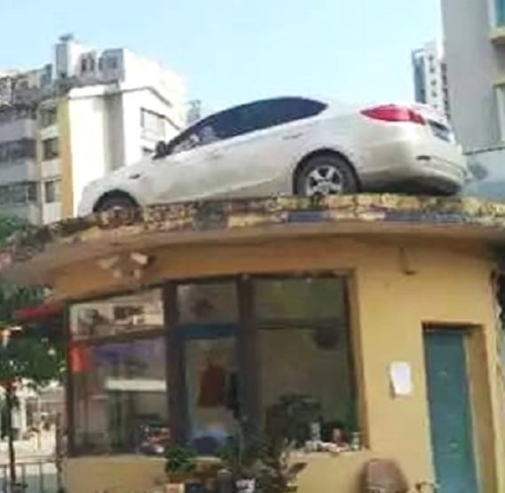 Woman Leaves Car Blocking Parking Entrance later it was Found On A Roof